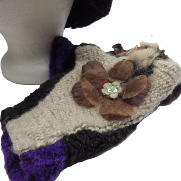 Lee Andersen Artsy Knit Hat & Fingerless Gloves main image 8